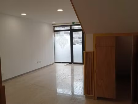 local commercial 35 m² – st giniez - st annes