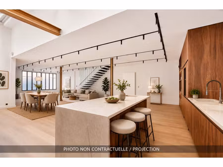 maison de luxe à vendre dans le quartier montmartre