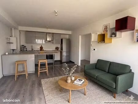 superbe t3 très récent  lumineux avec balcon et parking