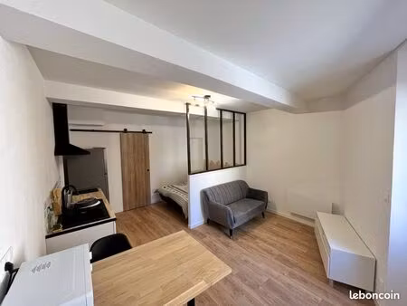 studio refait à neuf