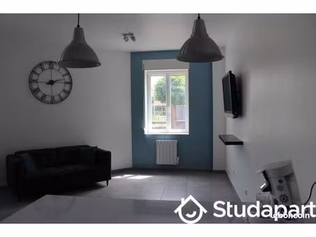 chambre 1 pièce 15 m²