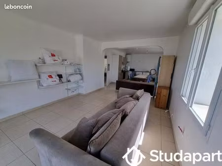 appartement 3 pièces 80 m²