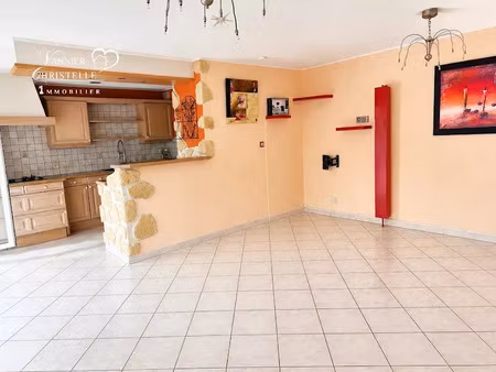 vente appartement 4 pièces 80.85 m² à cluses (74300)  235 000 €