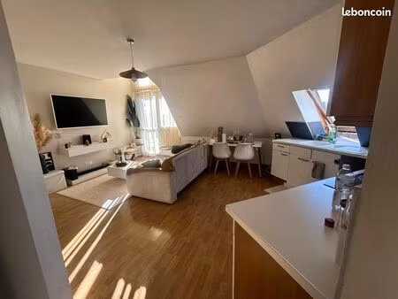 appartement t3 de 50m2 meublé