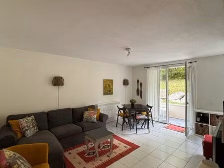 location appartement 53m2 rdc