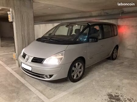 parking couvert sécurisé gare mantes