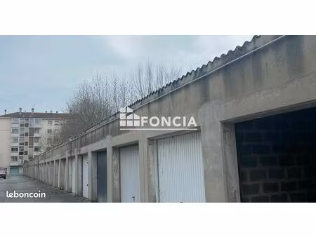garage