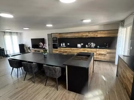 maison 4 pièces 95 m²