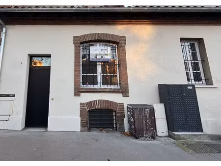 toulouse - les chalets -bureaux avec forte visibilité de 58 m² .