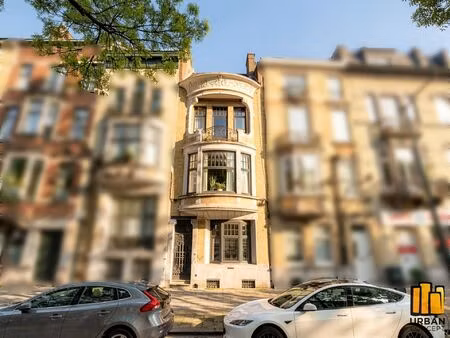maison de maître à vendre avec terrasse et jardin   laeken (vbe22223)