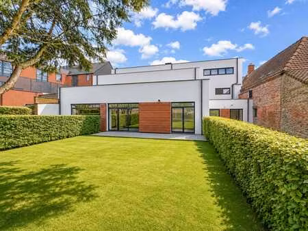 immeuble de 6 appartements neuf + 1 commerce - vente societe