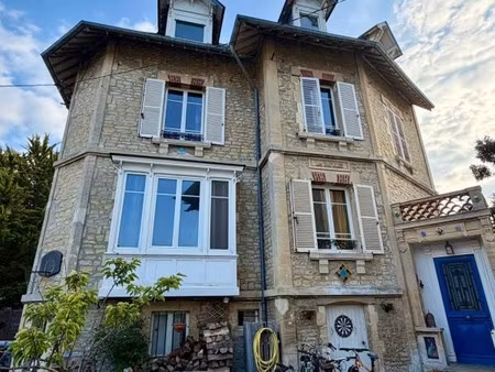 maison de luxe à vendre à bernières-sur-mer