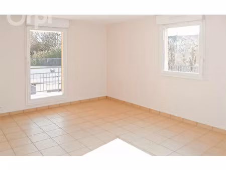 location appartement  66.62 m² t-3 à nanteuil-le-haudouin  946 €
