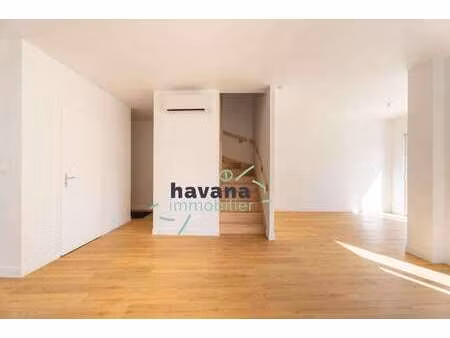 vente maison à vannes centre ville (56000) : à vendre / 93m² vannes centre ville