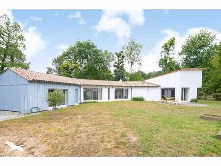 vente maison 4 pièces 150 m² la tremblade (17390)