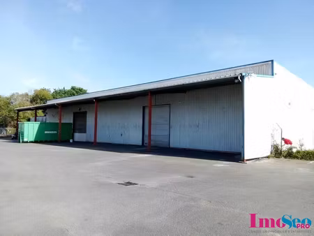 location local commercial