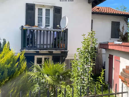 duplex d'exception au coeur de cambo-les-bains vue panorami