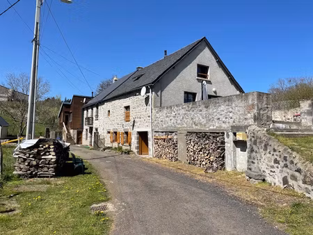 prox murol  maison en pierre