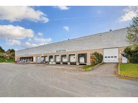location local d’activités coignieres 78310 8470m²