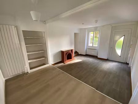 location maison 3 pièces 60 m² à sens-beaujeu (18300)