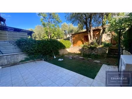 villa 4 pièces 103 m²