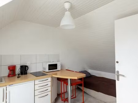 studio redon internet et charges incluses