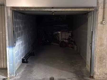 grand garage carras /nice