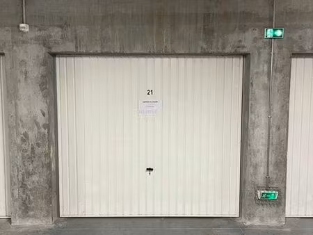 garage à louer