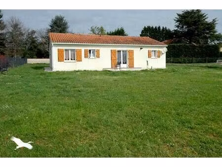 vente maison 4 pièces 81 m² saint-front-de-pradoux (24400)