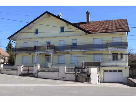 vente immeuble 425 m² maîche (25120)