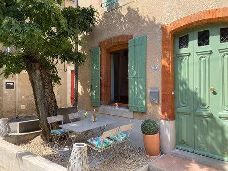 maison de village en pierre rénovée  3 chambres  à deux pas de la place — minervois