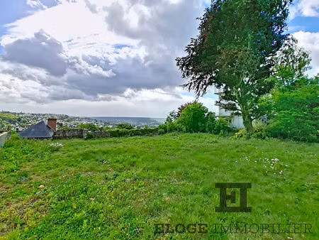 terrain exceptionnel sur mont saint aignan 1211 m2