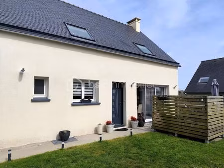 maison contemporaine de 115 m² à saint-divy