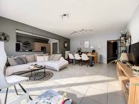 appart 3 ch  120m² + parking + cave - libre 1er juillet