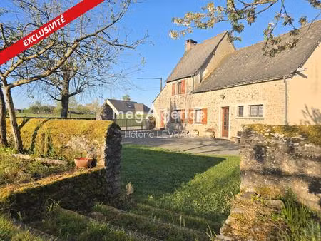 entre laval et évron - charmante propriété sur 5 6 ha