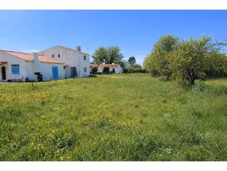 vente terrain 930 m² à la guérinière (85680)  119 450 €