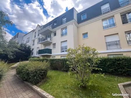 appartement 1 pièce 32 m²