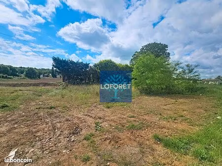 terrain 324 m² simandres