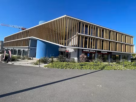 vente locaux professionnels 62 m² à beziers (34500)  168 000 €