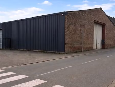 vente locaux professionnels 7 pièces 539 m² à cambrai (59400)  192 600 €