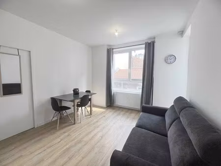 location meublée appartement 1 pièce 19 m² à saint-etienne (42000)  460 €