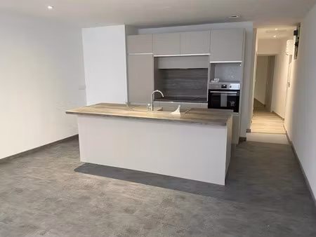 location appartement 3 pièces 70.3 m² à romans-sur-isere (26100)  680 €