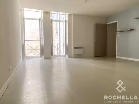 t2 hyper centre rochefort
