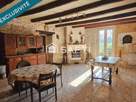 grande maison familiale de 260 m2 avec grange et vaste jardin
