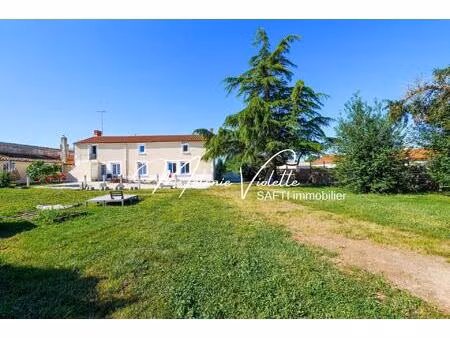 maison familiale rénovée - 222 m² - 6 chambres