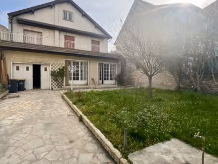 maison à sucy-en-brie (94370)