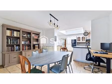 maison 102 m² - 3 chambres - jardin  garage  cave -