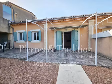location appartement 4 pièces 91.86 m² à roussillon (84220)  970 €