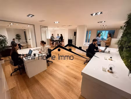 location locaux professionnels 3 pièces 128.7 m² à marseille 8ème (13008)  1 800 €