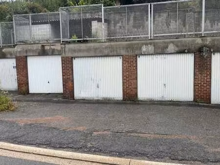 garage à louer à dison